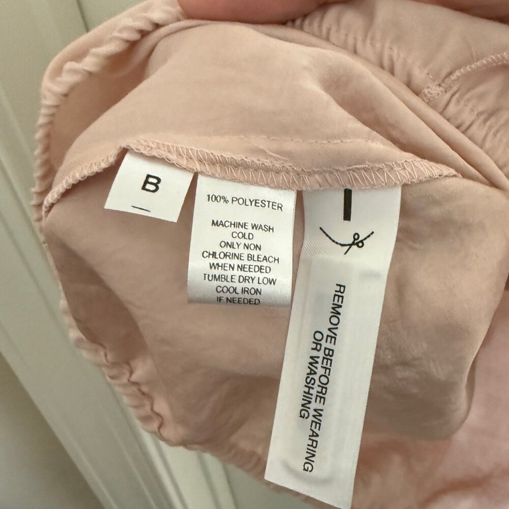 Ann Taylor LOFT Lightweight Pale Pink Sleeveless Blouse NWT Size L - Picture 5 of 5